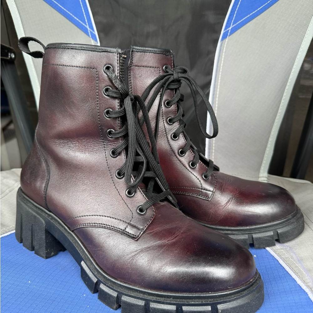 Thursday Boot Company Burgundy Boots | gently used